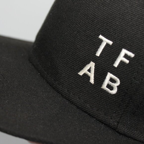 New Era 100% Polyester Black TA/FB Baseball Cap Hat One Size Adjustable Snapback - Picture 2 of 9
